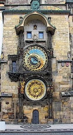 Reloj astronómico de Praga - Wikipedia, la enciclopedia libre