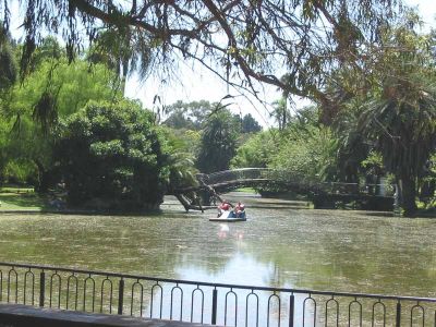 Paseo del Lago